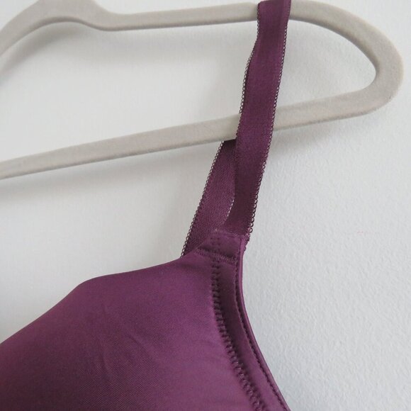 TORRID CURVE Perfect T-Shirt Bra in Microfiber Purple Shine Satin - Size 38DDD - Picture 8 of 12